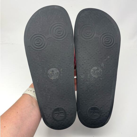 Gucci Black Floral Sandals - Picture 7 of 12